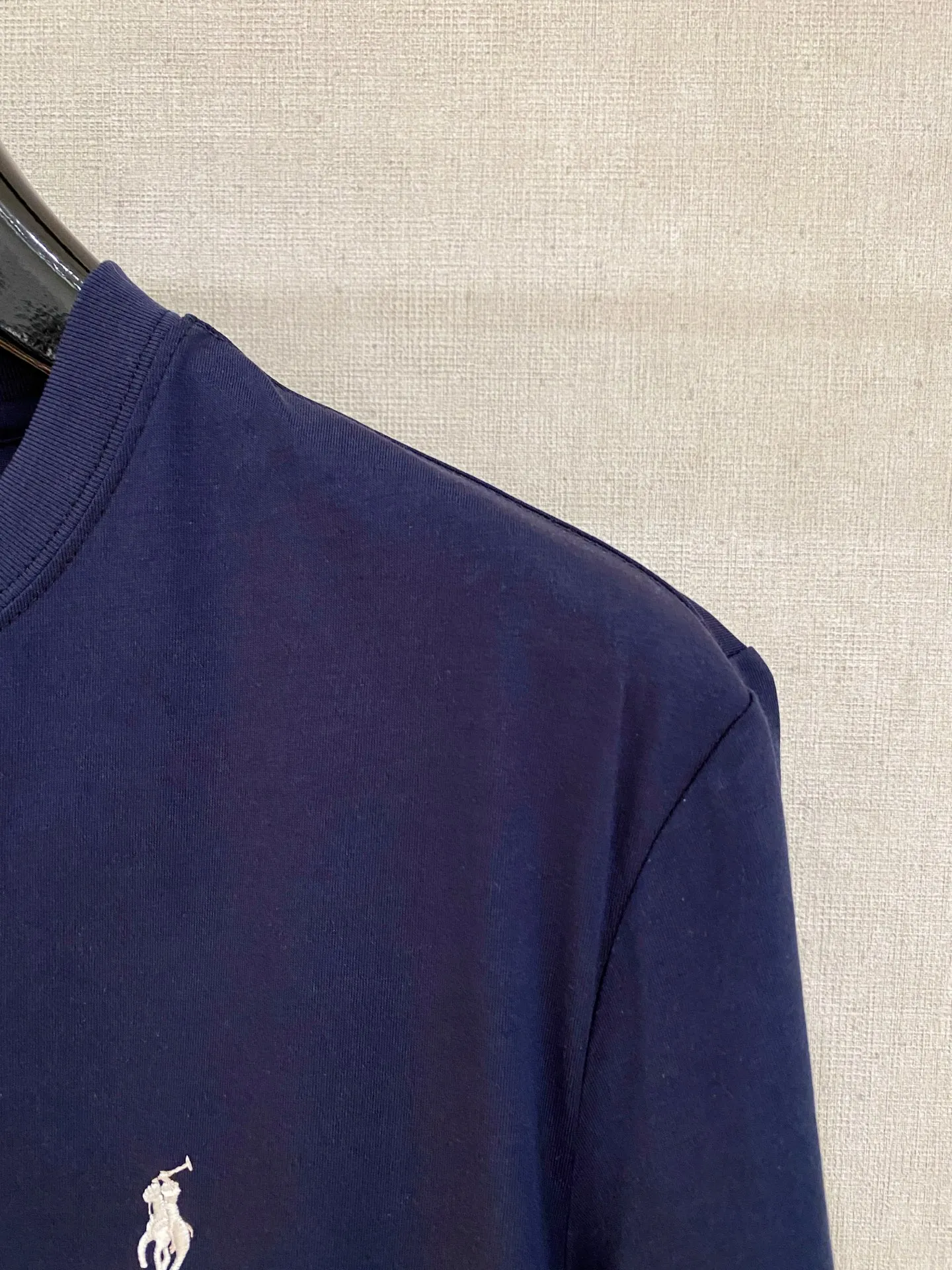 Polo ， ， 。 ，Classic ， 。 Sizes：M-4XL